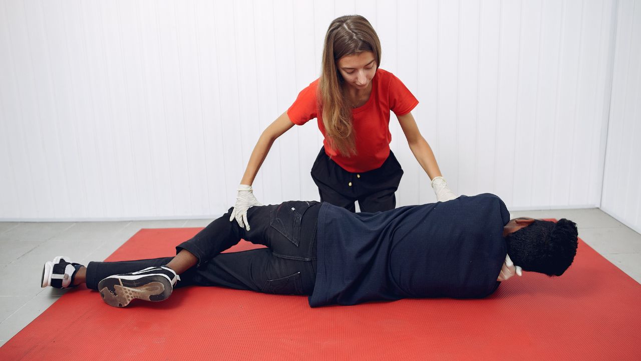 Défibrillateur. Sensibilisation aux premiers secours