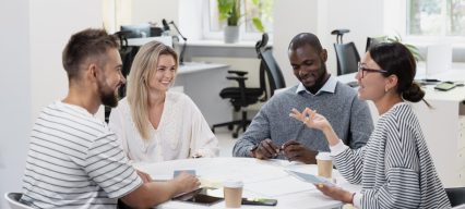 stimuler-communication-interculturelle-entreprise|événement-hybride-entreprise|événement-phygital-entreprise